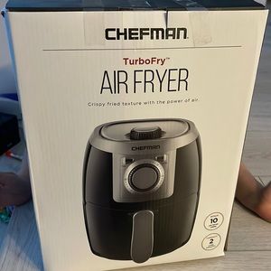 BRAND NEW AIR FRYER
